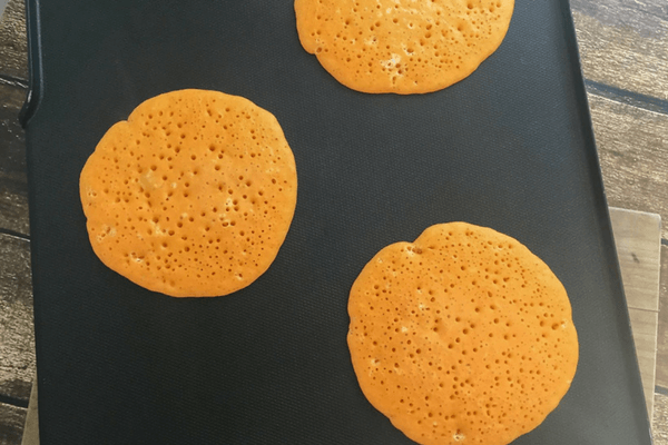 how-to-make-halloween-pancakes