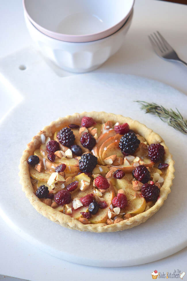 Satisfy your apple pie cravings...without all the refined flour and sugar! This Gluten-Free Apple Berry Pie is made with fresh fruit and a touch of honey.