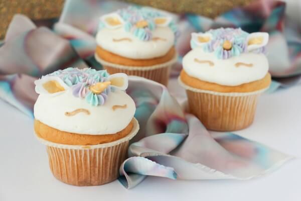 They're magical! Rainbow Unicorn Cupcakes are perfect to celebrate spring, birthdays, or just being a kid (or a kid at heart!) 
