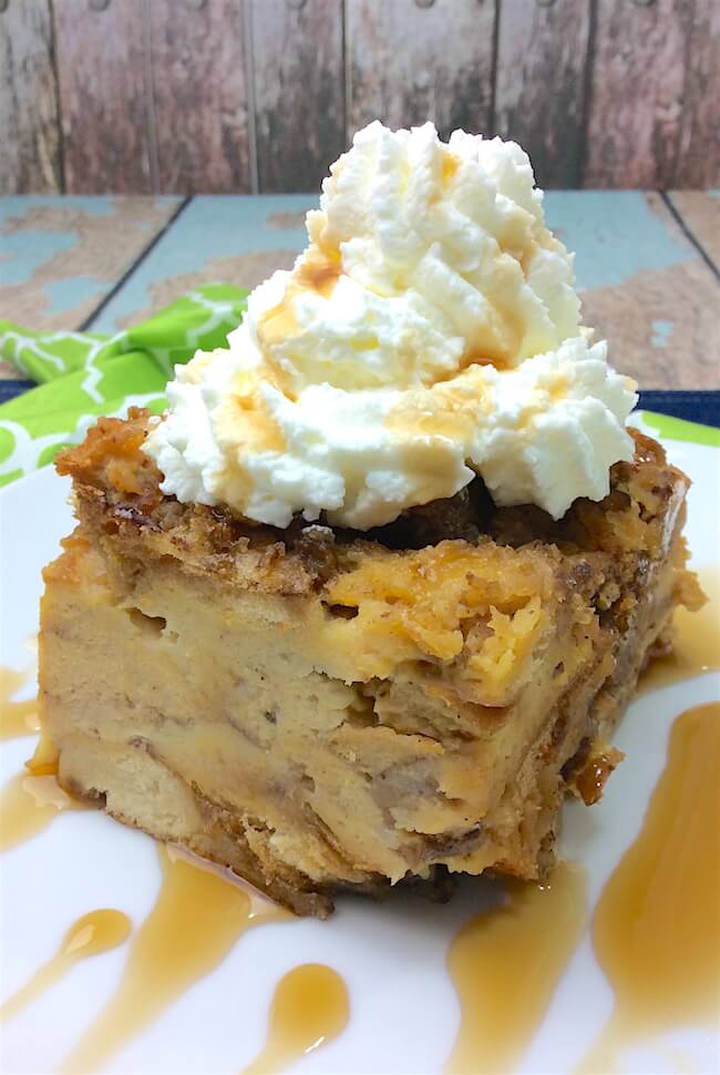 This crockpot bread pudding recipe couldn't be easier! Only five minutes of prep for this crowd-pleasing dessert (and your house smells amazing!!)