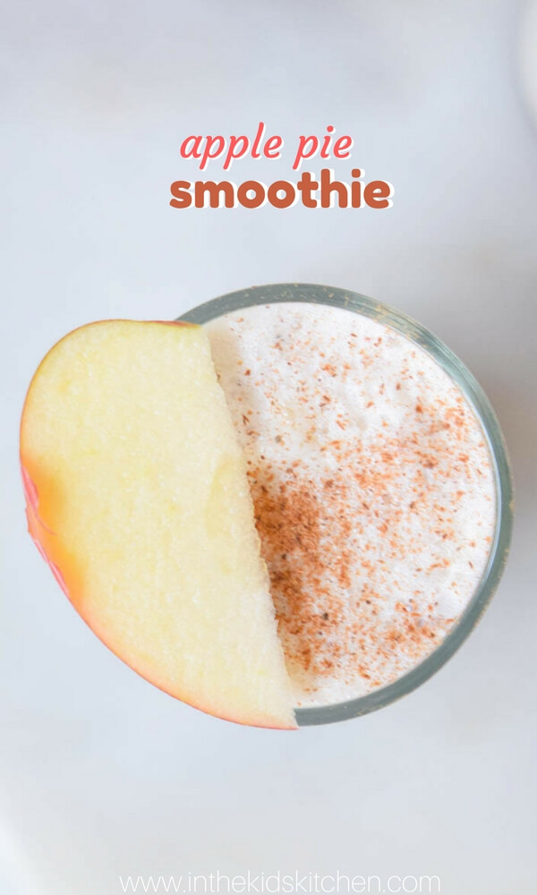 This delicious and creamy Apple Pie Smoothie tastes just like having apple pie a la mode for breakfast!