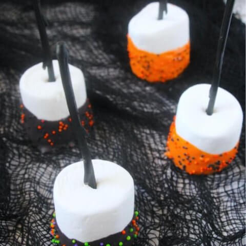 Easy Sprinkle Halloween Marshmallow Pops - In the Kids' Kitchen