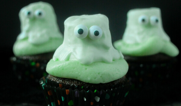 slime monster cupcakes