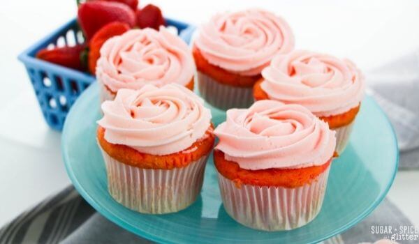 pink strawberry cupcakes