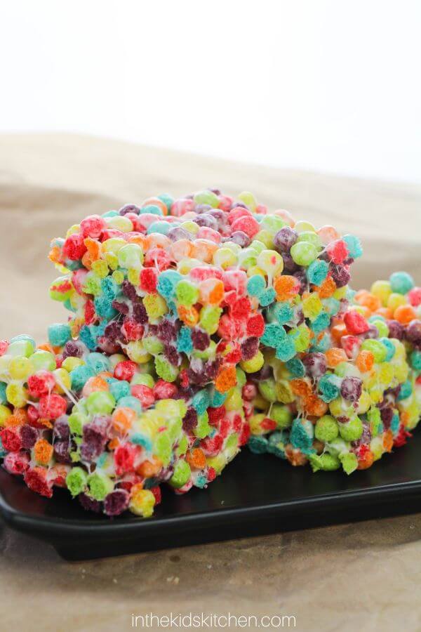 stack of Trix marshmallow treats.